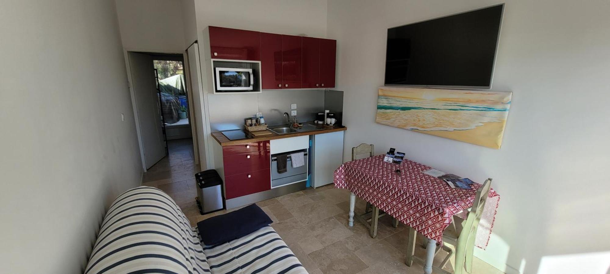 Вилла Meze Avec Vue Face A L'Etang Экстерьер фото